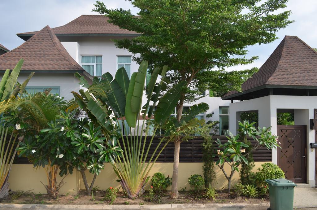 Holiday Pool Villa Na Chom Thian Exterior photo